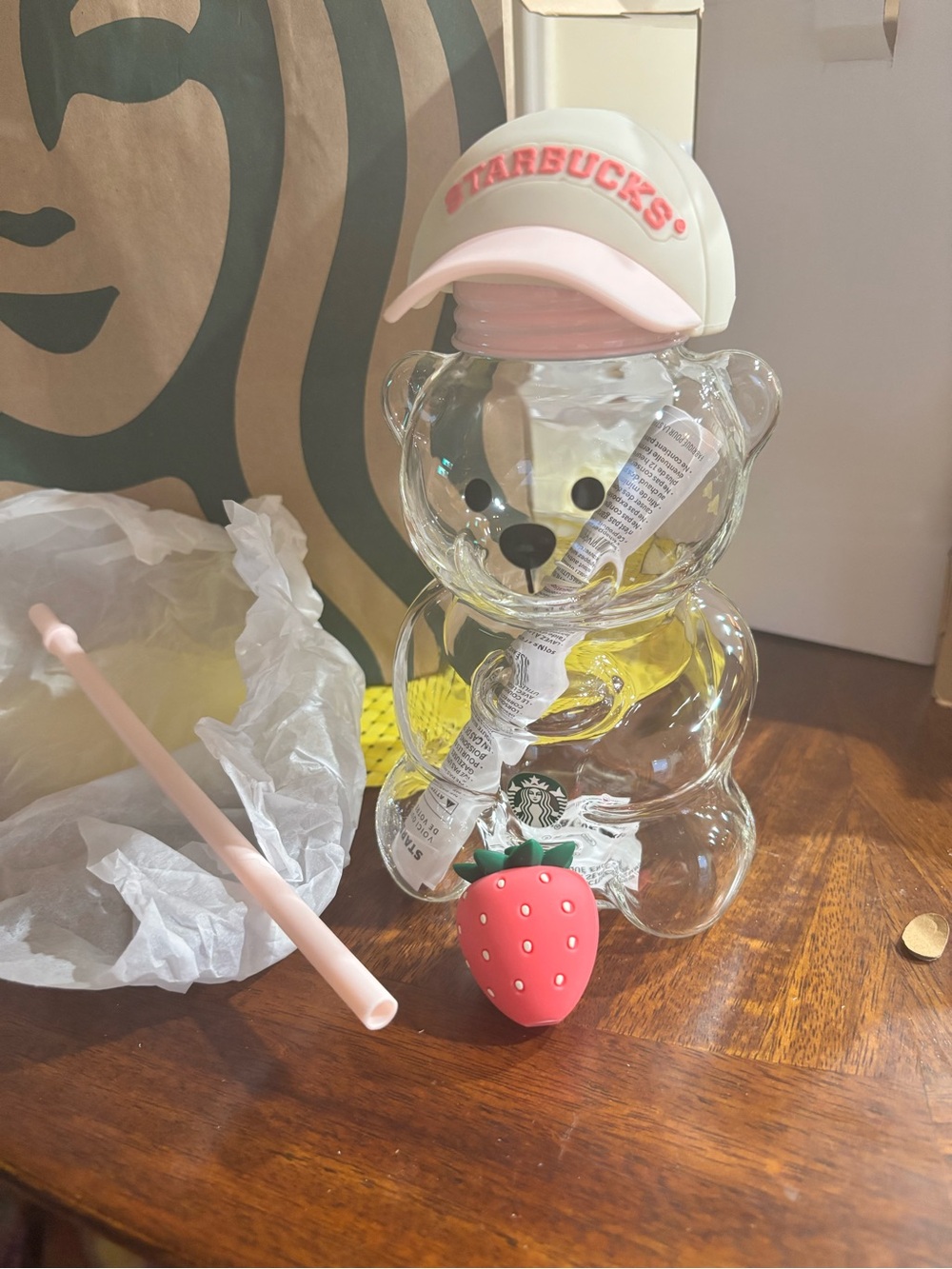 STARBUCKS NEW PINK BEARISTA GLASS CUP 2026